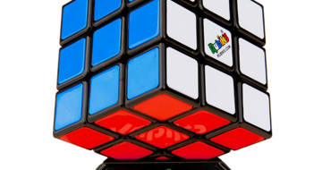 Rubik's.Той самий кубик від творця Ерне Рубіка!