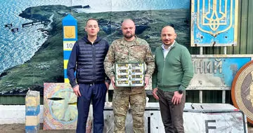 Загін “ДОЗОР” отримав антидрон систему захисту РЕБ в рамках проєкту “Шеврони Героїв” від KIDDISVIT.