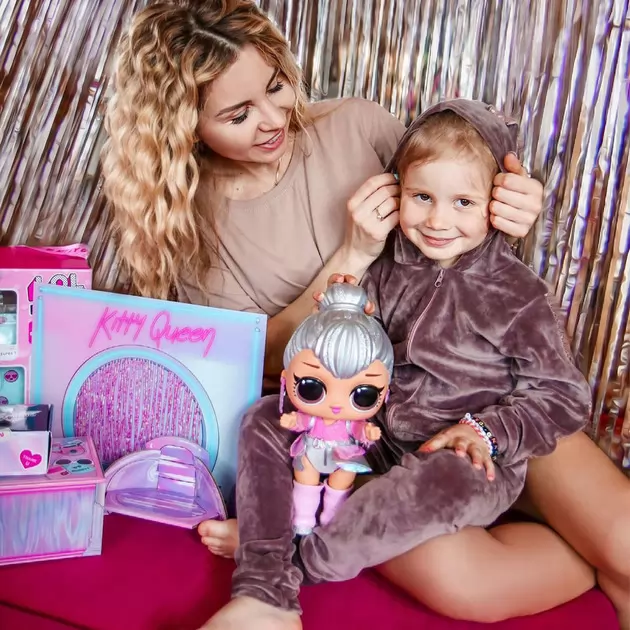 Набор с мега-куклой L.O.L. Surprise! серии Big B.B.Doll" &ndash; Королева Китти"