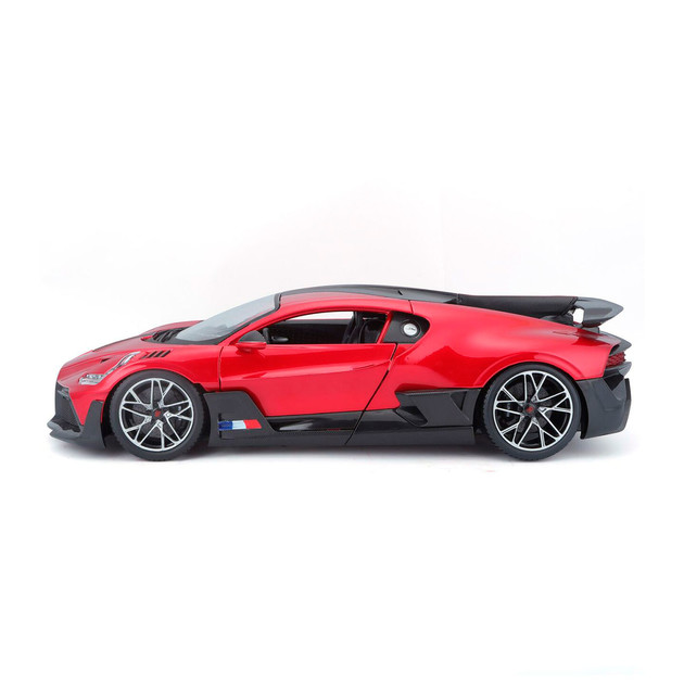 Автомодель - Bugatti Divo (червоний металік, 1:18)