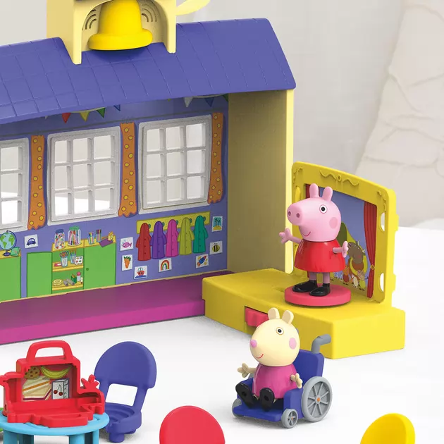 Игровой набор Peppa - Школа Пеппы (3 фигурки, звук)