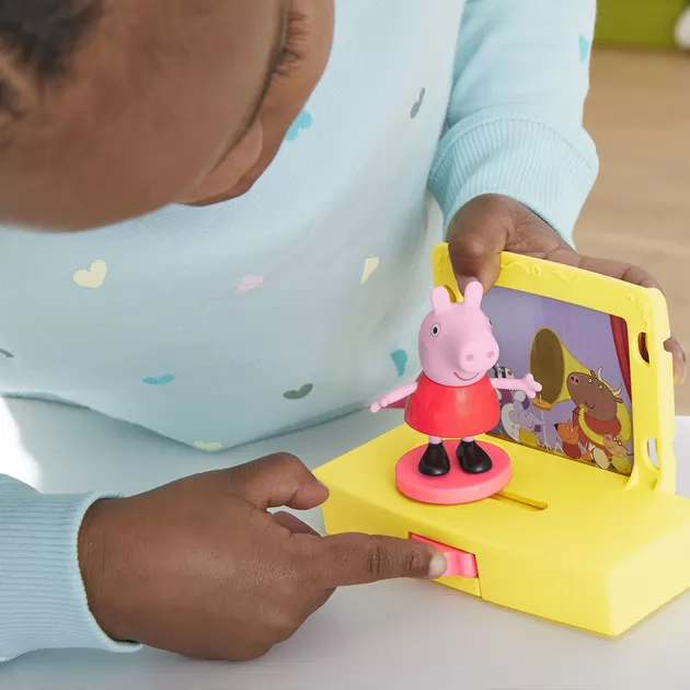Игровой набор Peppa - Школа Пеппы (3 фигурки, звук)