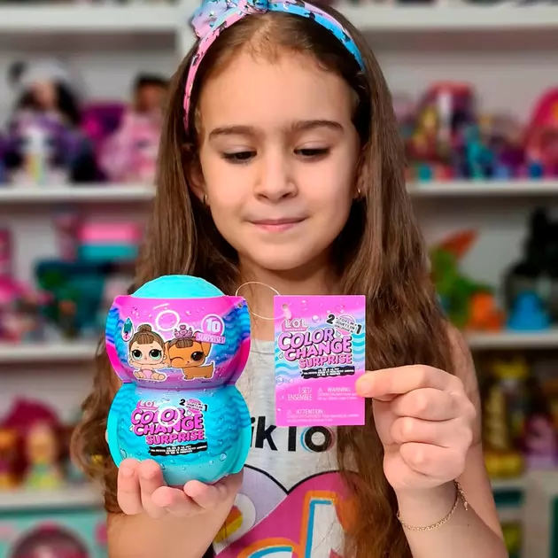 Игровой набор с куклой L.O.L. Surprise! серии Color change Me & My" 2в1 &ndash; Сестричка и питомец"
