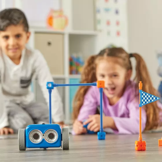 Игровой STEMнабор Learning Resources – Робот Botley® 2.0 (программируемая игрушка-робот)