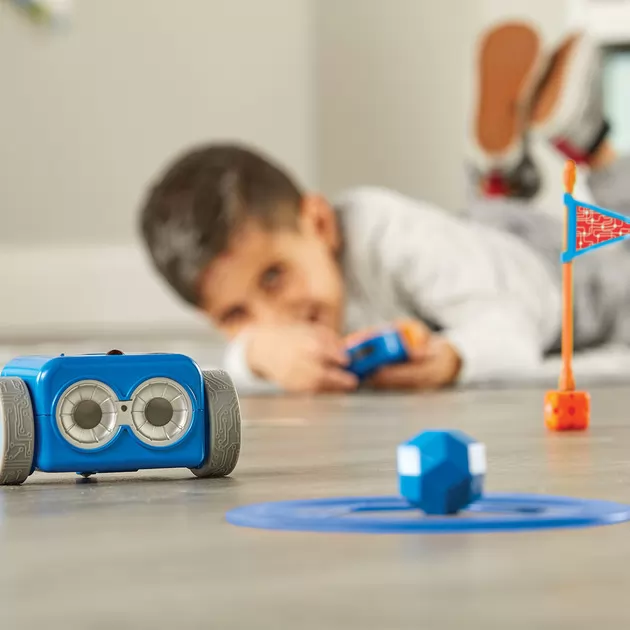 Игровой STEMнабор Learning Resources &ndash; Робот Botley&reg; 2.0 (программируемая игрушка-робот)