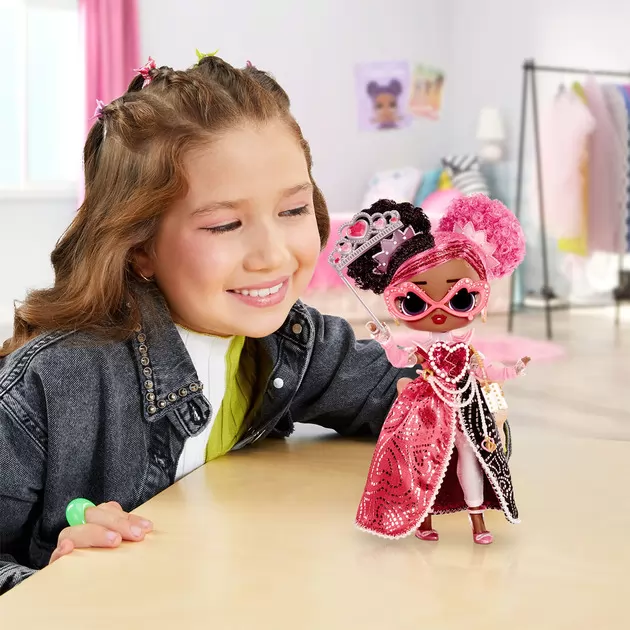 Игровой набор с куклой L.O.L. Surprise! серии Tweens Masquerade Party" &ndash; Регина Хартт"