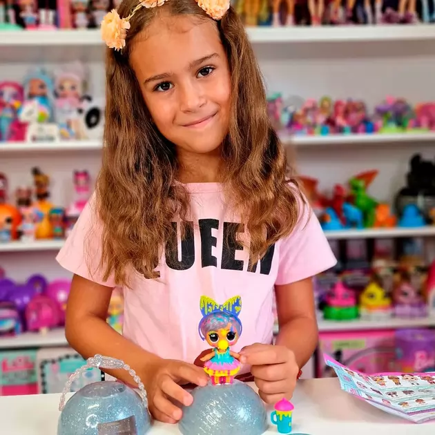 Игровой набор с куклой L.O.L. Surprise! серии Glitter Color Change" &ndash; Cюрприз"