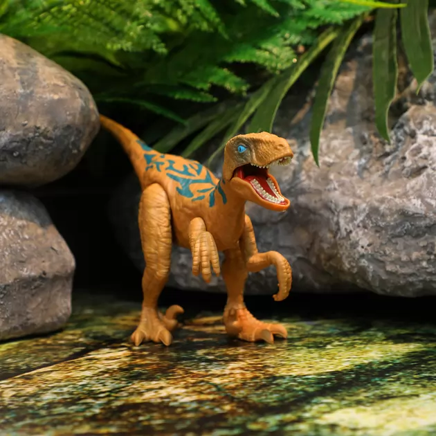 Інтерактивна іграшка Dinos Unleashed серії Realistic" S2 &ndash; Велоцираптор"