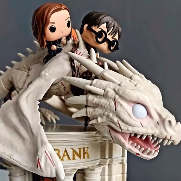 Ігрова фігурка Funko Pop! серії Гаррі Поттер" &ndash; Дракон з Гаррі, Роном і Герміоною"