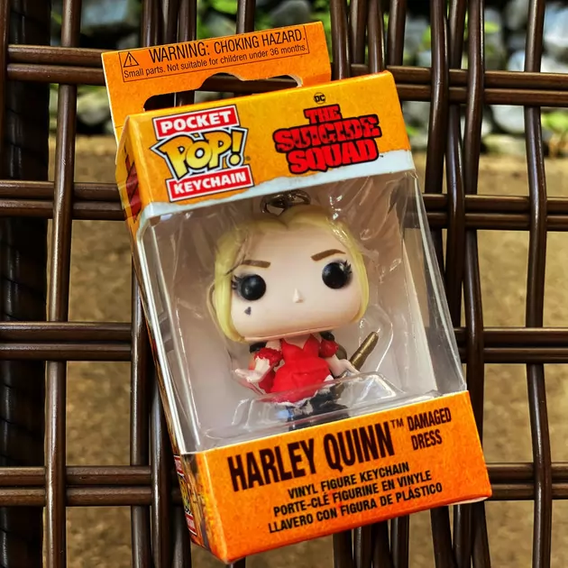 Ігрова фігурка на кліпсі Funko Pop! серії Загін самогубців" &ndash; Гарлі Квінн"