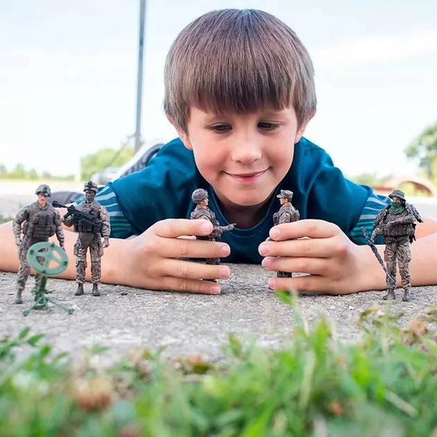 Ігровий набір фігурок солдатів ELITE FORCE  &mdash; РОЗВІДКА (5 фігурок, аксес.)
