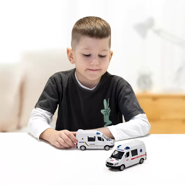 Автомодель &ndash; Mercedes-Benz Sprinter Скорая помощь