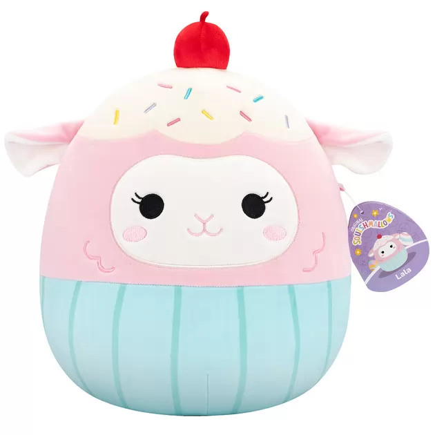 Мягкая игрушка Squishmallows &ndash; Ягненок Лала в костюме (30 cm)