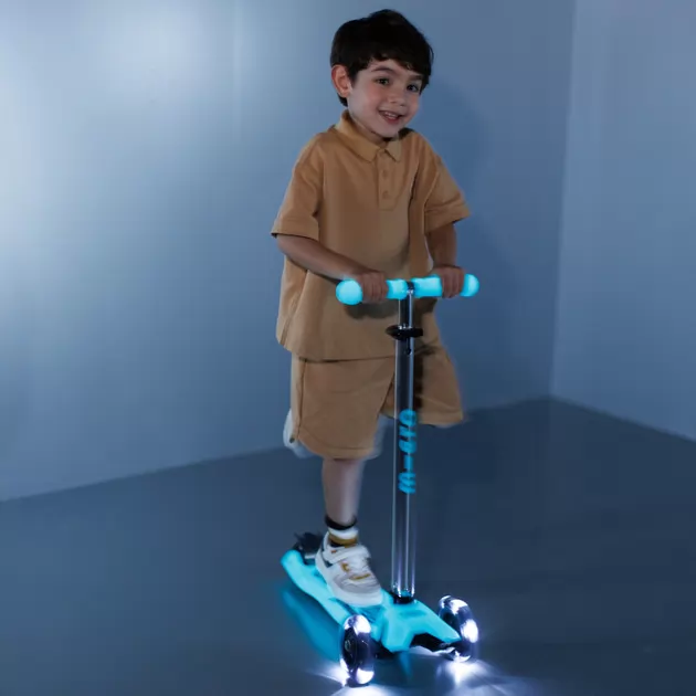 Самокат Micro серії Maxi Deluxe Glow LED" – Синій кришталь"
