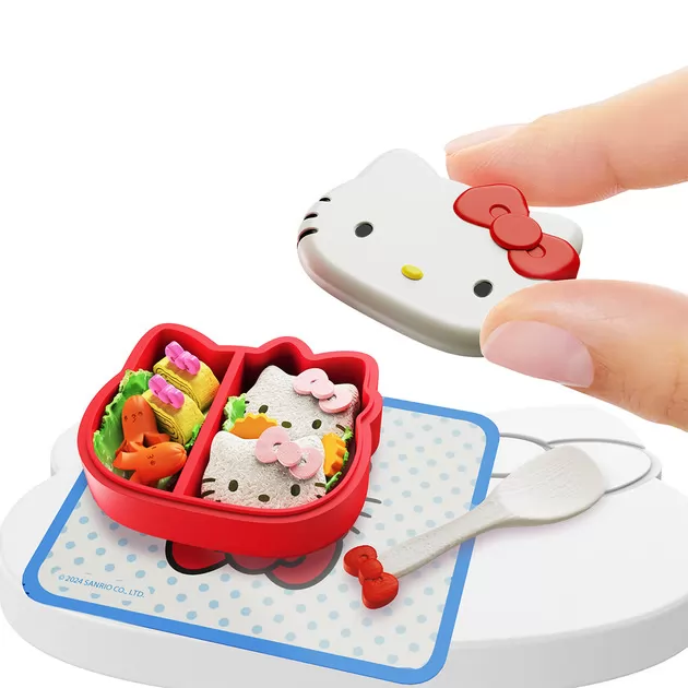 Ігровий набір Miniverse серії Sanrio" S1 &ndash; Створи смаколики в стилі Хеллоу Кітті"