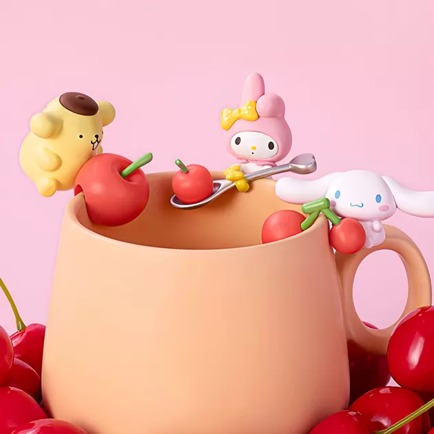 Фігурка-сюрприз Pop Top Hello Kitty та друзі &ndash; Вишеньки