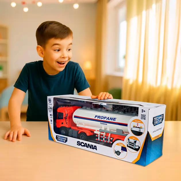Автомодель серии Large Truck" &ndash; Автоцистерна Scania (свет, звук)"
