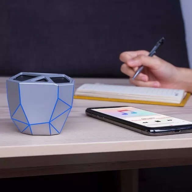 Акустика Xoopar - Geo Speaker (Серебристая С Синей Led-Подсветкой,Bluetooth,Моно)