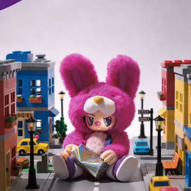 Коллекционная игрушка POP TOP Rebel Bear серии Find A Bag - Кул бой
