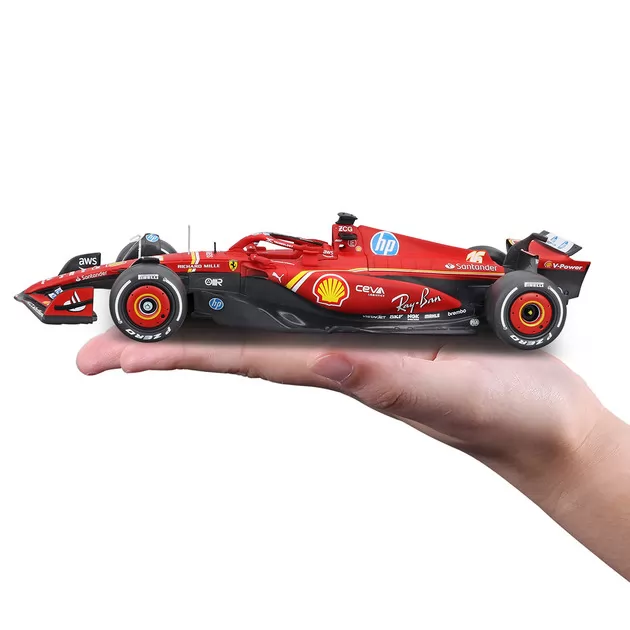 Автомодель з фігуркою &ndash; Ferrari SF-24 (2024) (1:24)