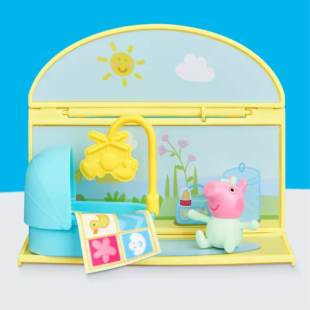 Игровой набор Peppa Figurines серии Комнаты" &ndash; Комната крошки Эви"