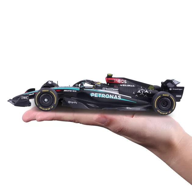 Авто-конструктор &ndash; Mercedes-AMG F1 W15 Petronas (2024) (1:24)