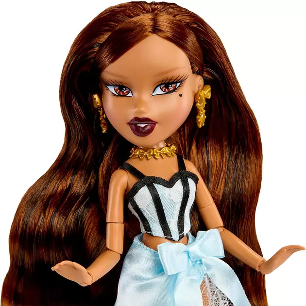 Игровой набор с куклой Bratz серии Stylin' Birthday" &mdash; Ясмин"