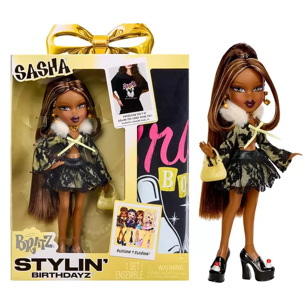 Ігровий набір з лялькою Bratz серії Stylin' Birthday" &mdash; Саша"