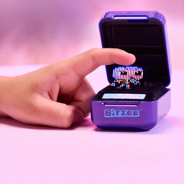 Інтерактивна іграшка з віртуальними цифровими героями Bitzee - Кейпоп-мисливиці на демонів