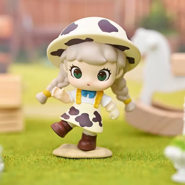 Коллекционная игрушка POP TOP Lucky Emma серии Momo" - Счастливые будни"