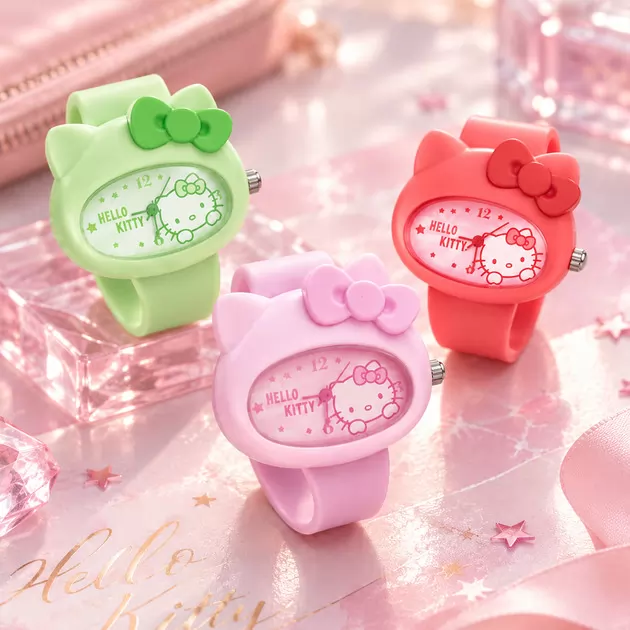 Часы-кольцо кварцевые Pop Top Hello Kitty &ndash; Стильное путешествие