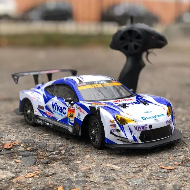 Автомобіль радіокерований &ndash; Toyota (1:16)