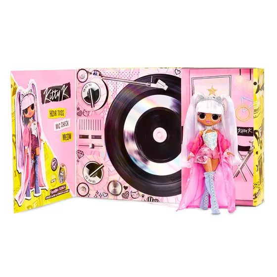 Ігровий набір з лялькою L.O.L. Surprise! серії O.M.G. Remix" - Королева Кітті"